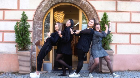 Team von Friseur Stylezeit in Hall in Tirol